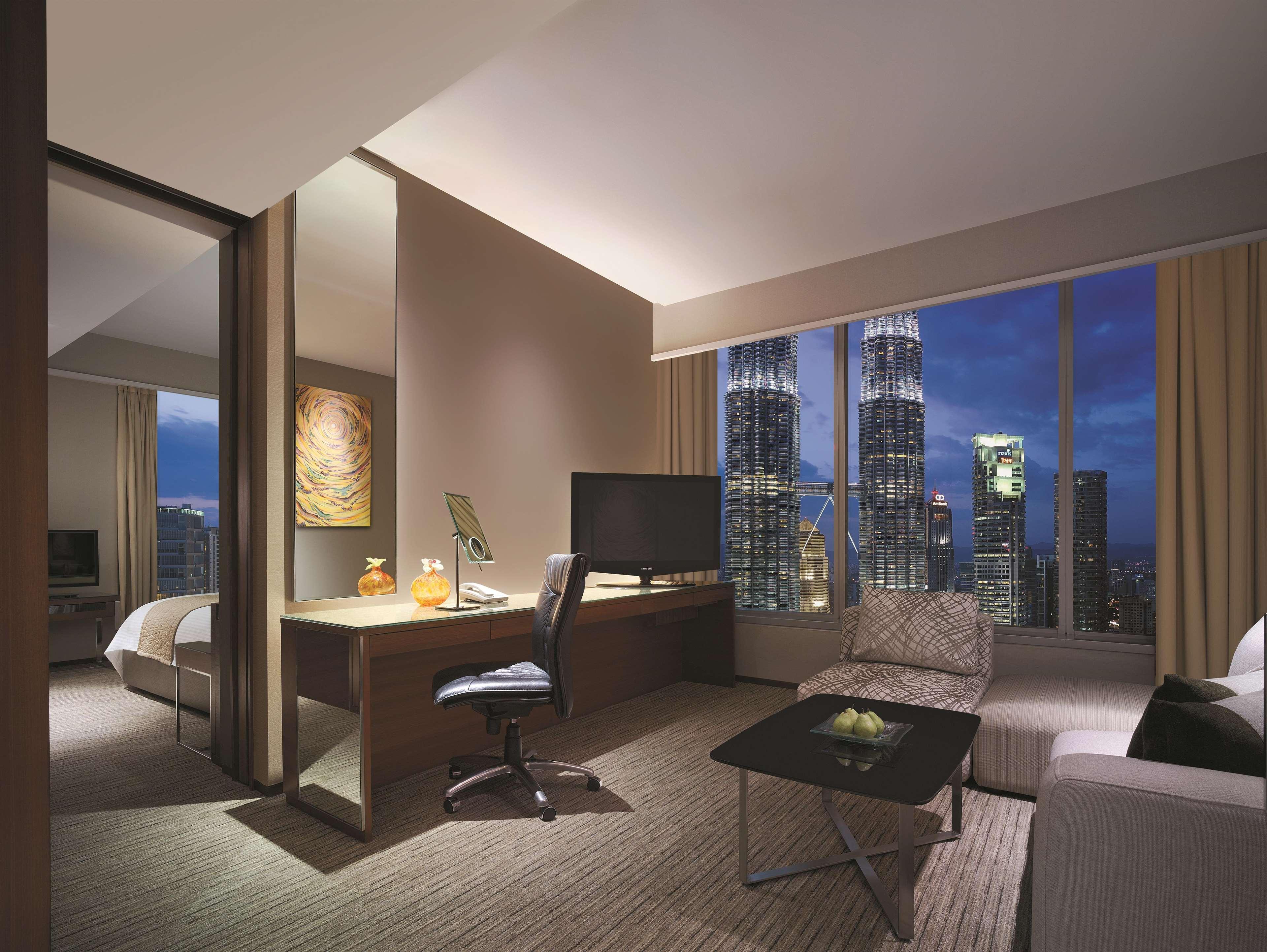 Traders Hotel, 5* Kuala Lumpur